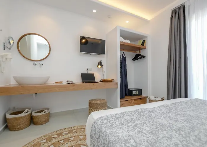 Sea & Olives And Hotel apartamentowy Pláka