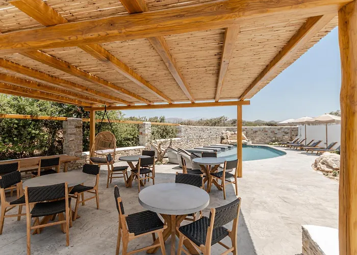 Sea & Olives And Hotel apartamentowy Pláka