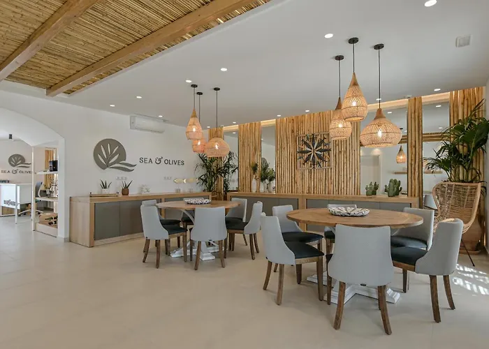 Aparthotel Sea & Olives And 4*